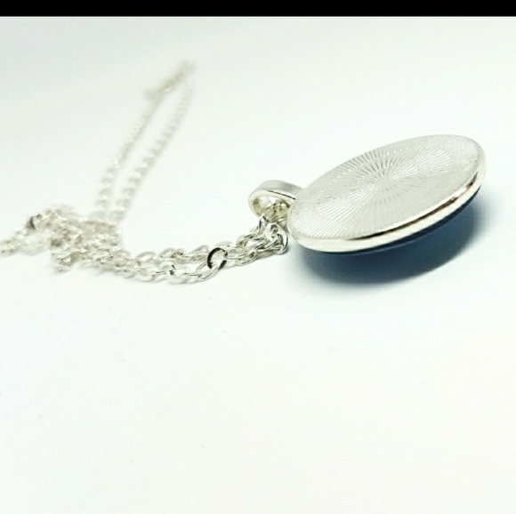 2/$10 Tree of Life Necklace - Picture 3 of 3